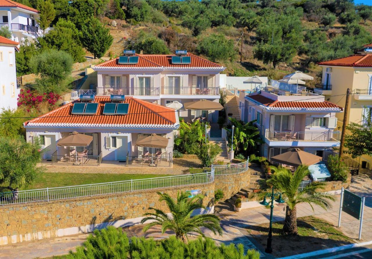 Vereniki Φοινικούντα